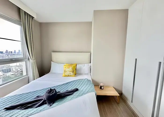 Belle Grand Rama 9